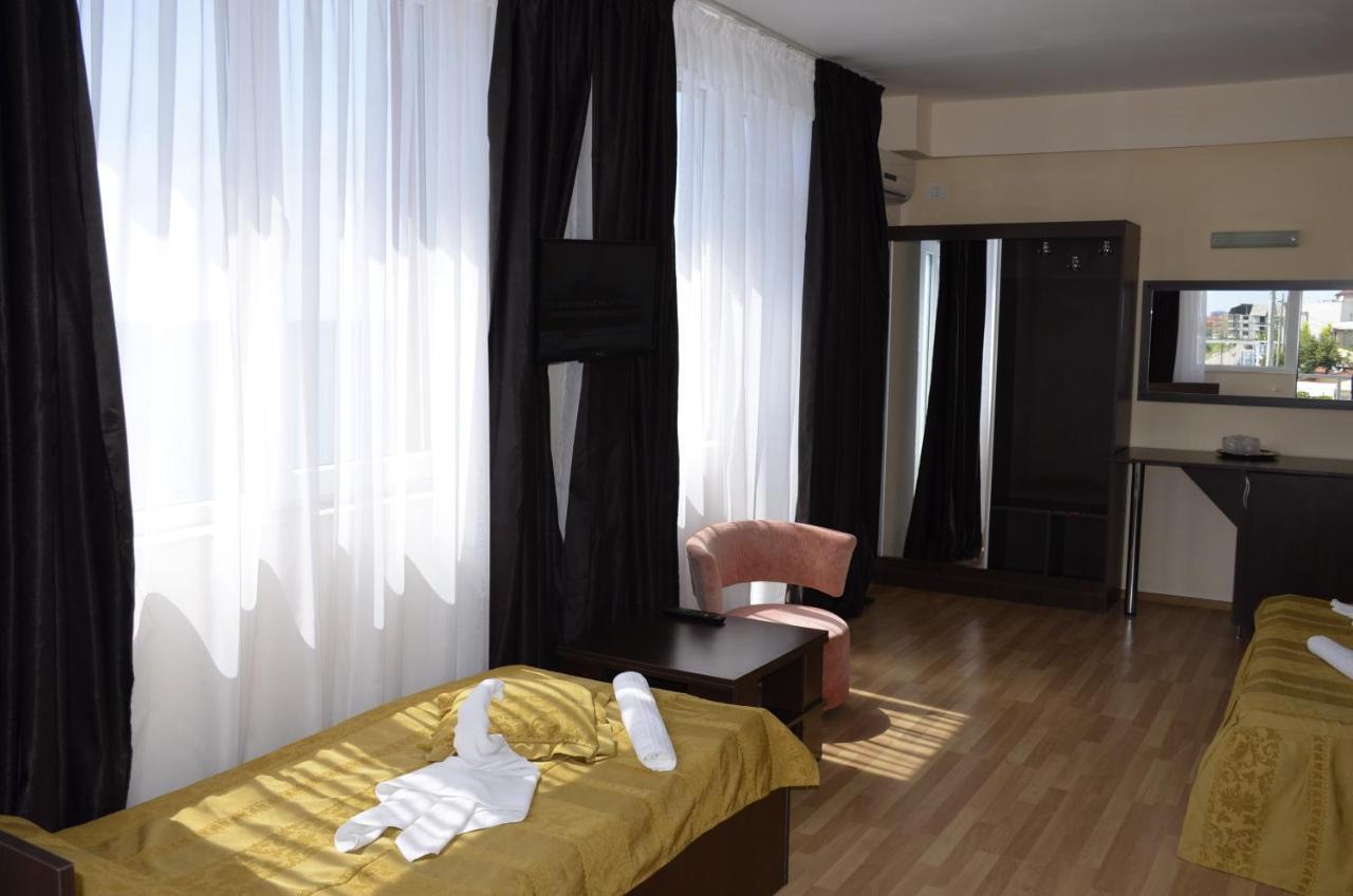 Vila Julia Costinești Exterior foto