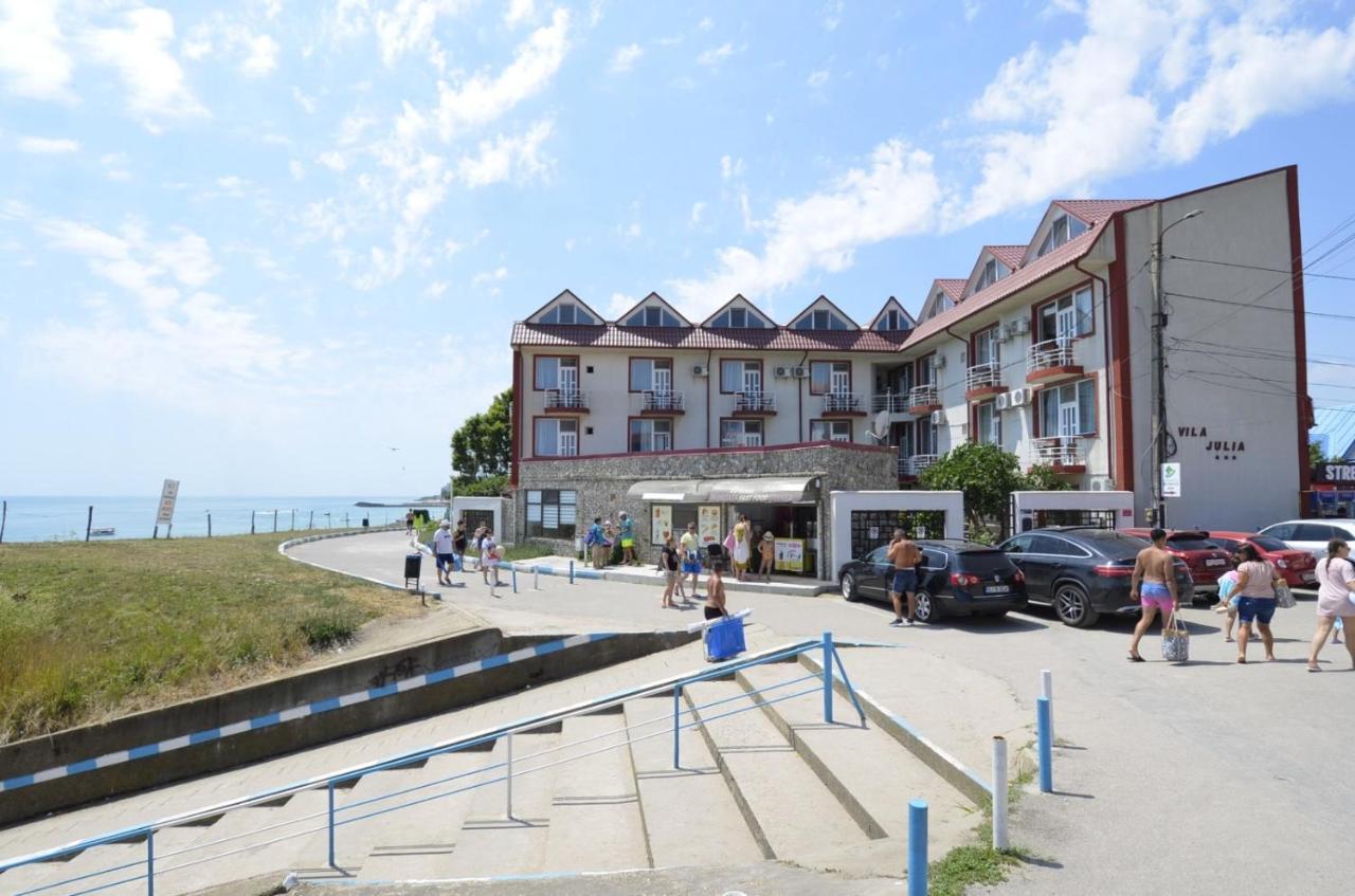 Hotel Vila Julia Costinești Exterior foto